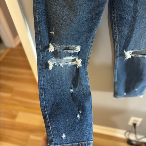 Abercrombie & Fitch The Mom High Rise Jean NWT Size 4/27 - Picture 5 of 10